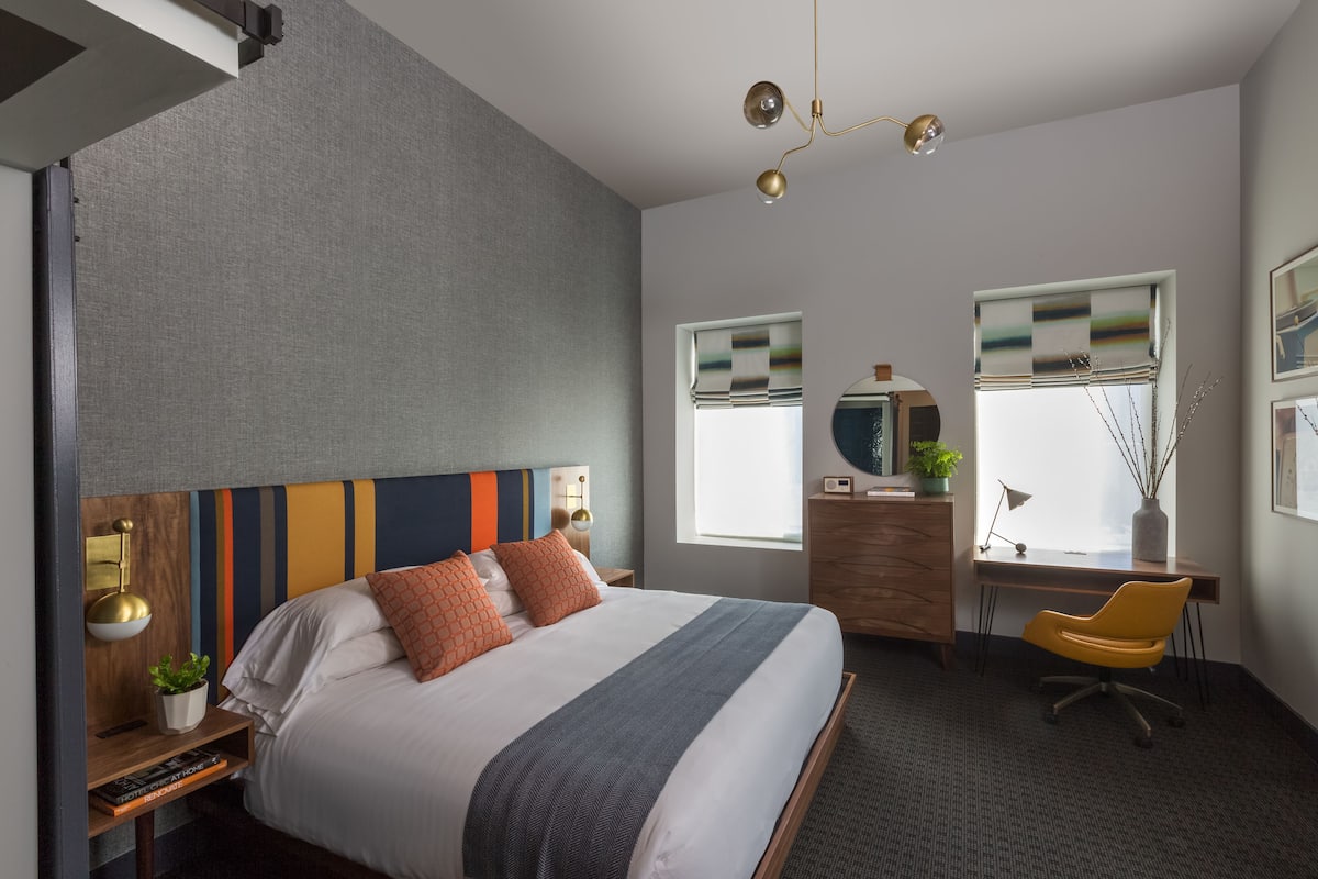King | Premium bedding, pillowtop beds, in-room safe, desk