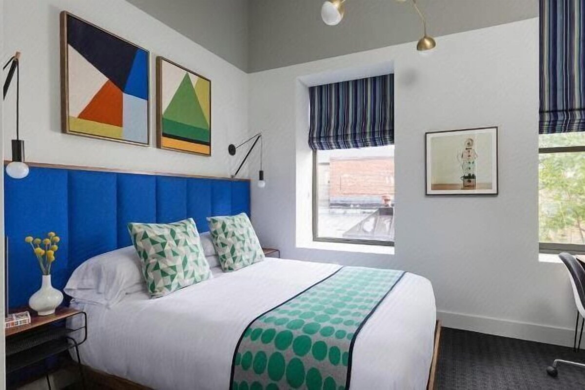 Premium bedding, pillowtop beds, in-room safe, desk