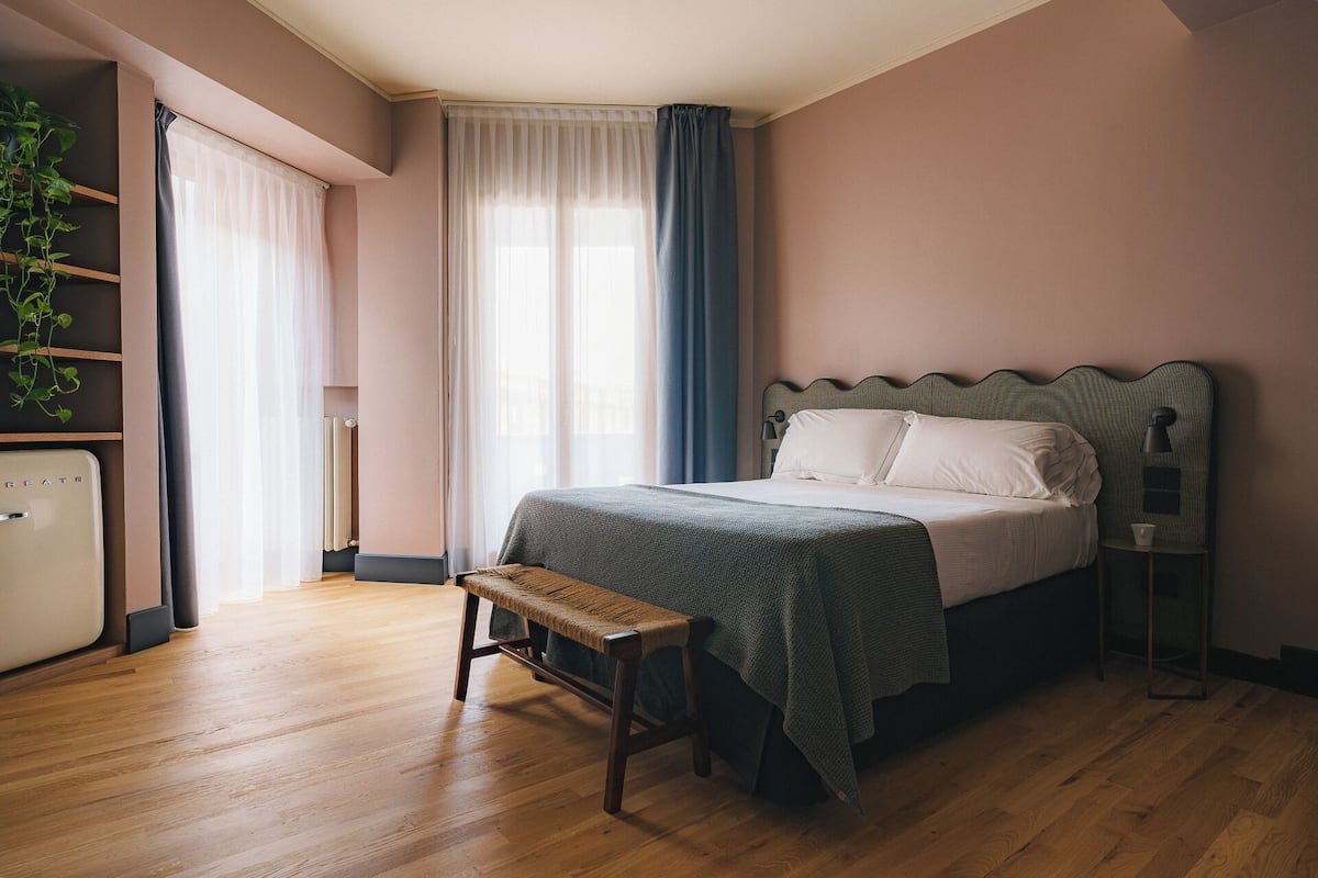 1 bedroom, minibar, in-room safe, individually furnished