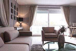 Lägenhet Deluxe - 1 sovrum - utsikt mot bergen - intill bergen | Vardagsrum