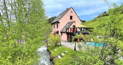 Traumhaftes Schwarzwaldhaus mit Swimmingpool