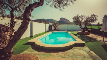 Piscine extérieure