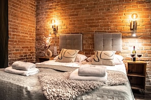 Deluxe Studio (Tokaj) | 1 bedroom, premium bedding, individually decorated