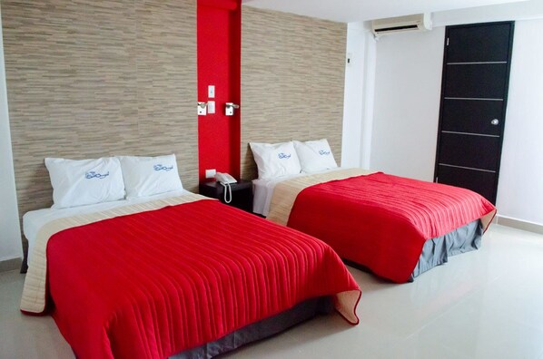 Double Room | Iron/ironing board, free WiFi