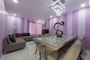 In-room dining - Once21 Apartments (Guadalajara)