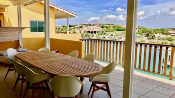 Villa, 3 habitaciones, vista a la marina | Terraza o patio