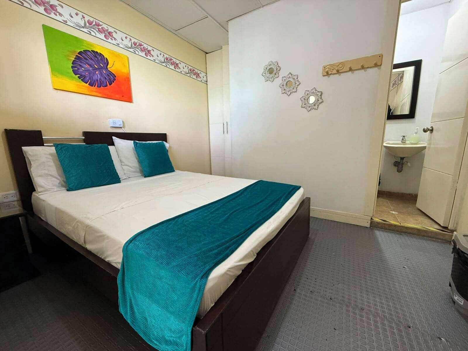 Double Room, Non Smoking, Ensuite | Rollaway beds (surcharge), WiFi (free), bed sheets