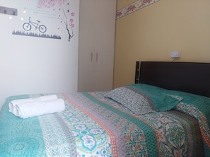 Double Room | Rollaway beds, free WiFi, bed sheets - Hotel Santa Juana (Santa Rosa de Cabal)