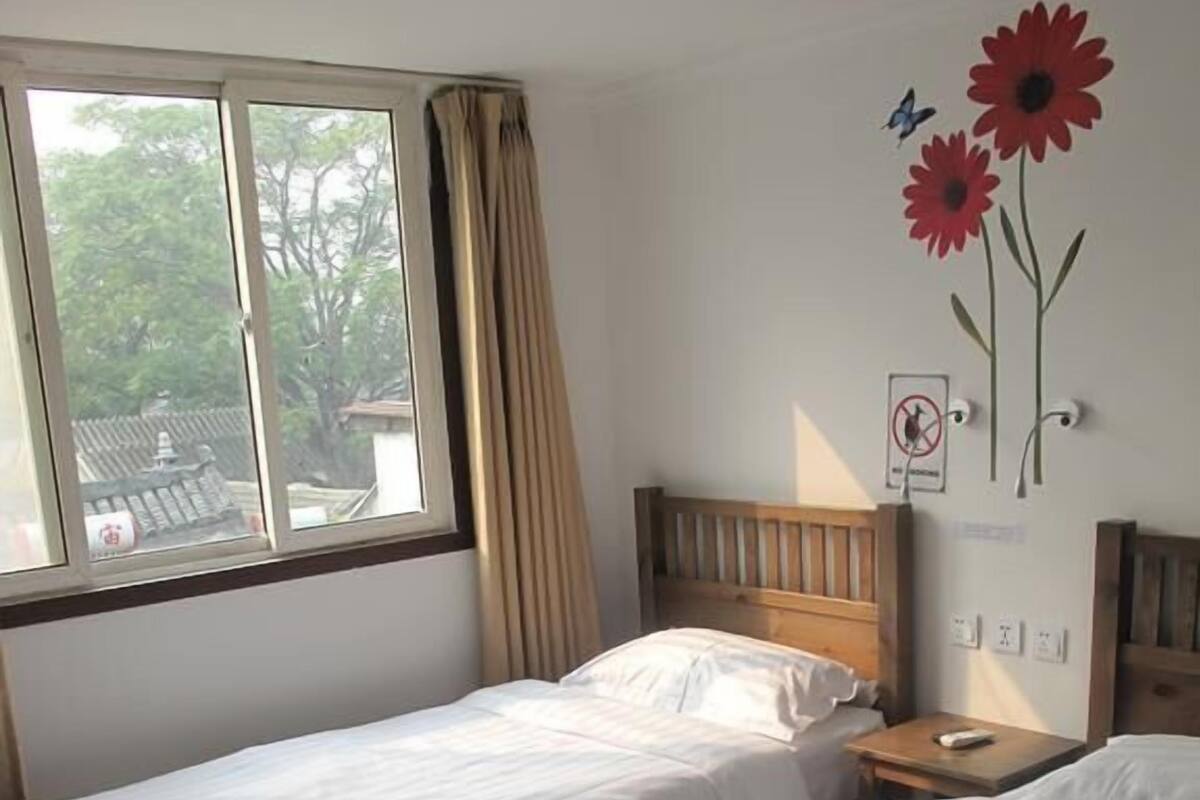 Twin Room | Meja, Wi-fi percuma