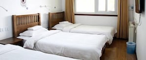 Triple Room - Lucky Family Hostel (Beijing)