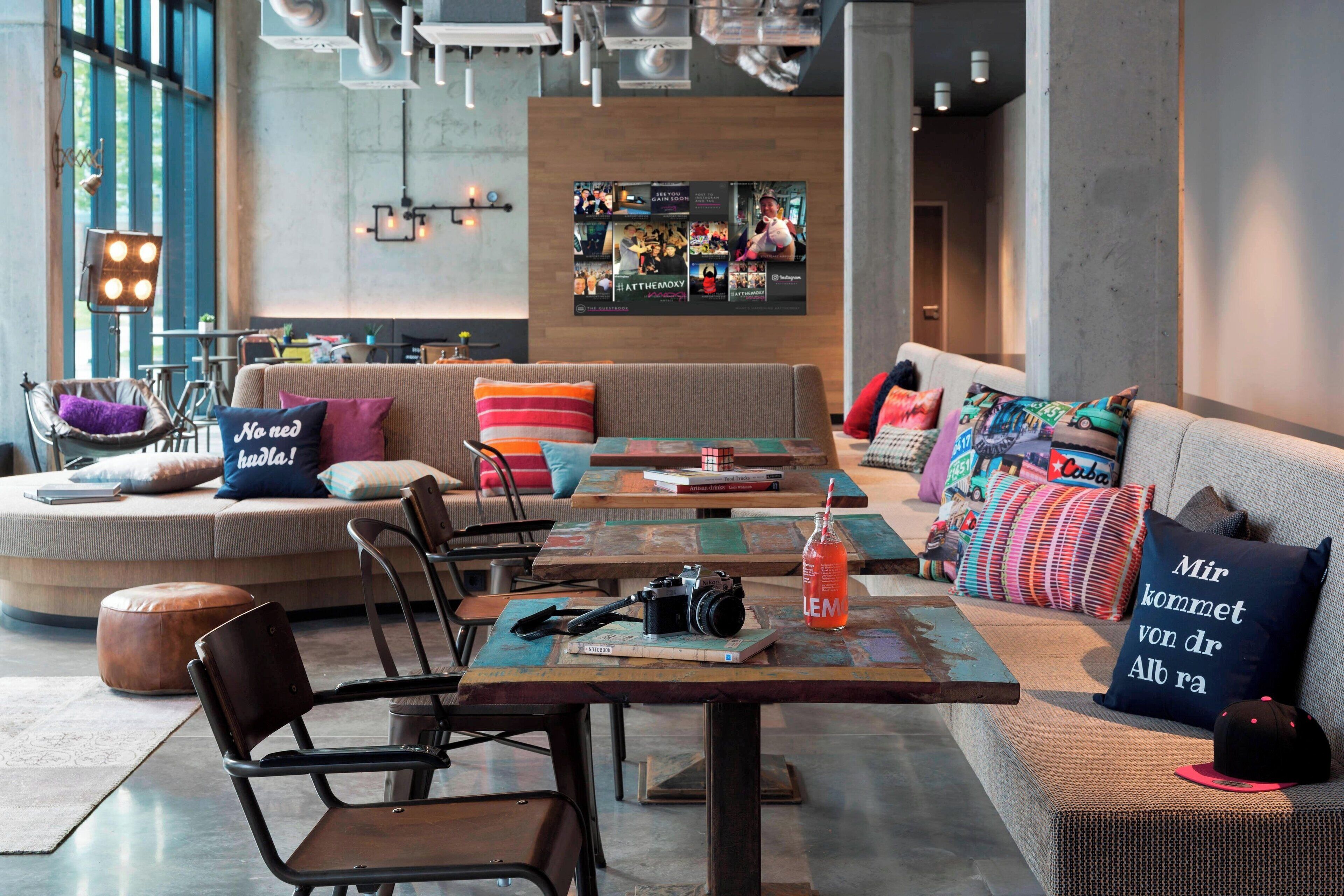 Photo - Moxy Stuttgart Airport/Messe