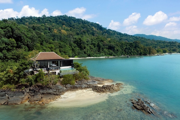 Villa, 1 Bedroom, Balcony, Oceanfront (Balcony) | Exterior