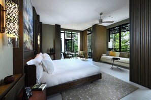 Habitación Deluxe, 1 cama de matrimonio grande, en esquina (View) | 1 dormitorio, ropa de cama de alta calidad, edredones de plumas