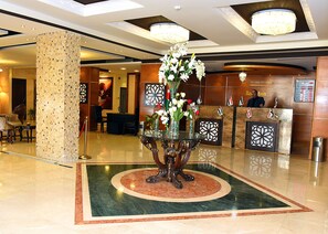 Reception - Sparr Hotel (Amman)