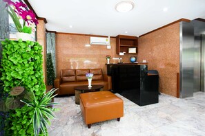 Sala de estar en el lobby