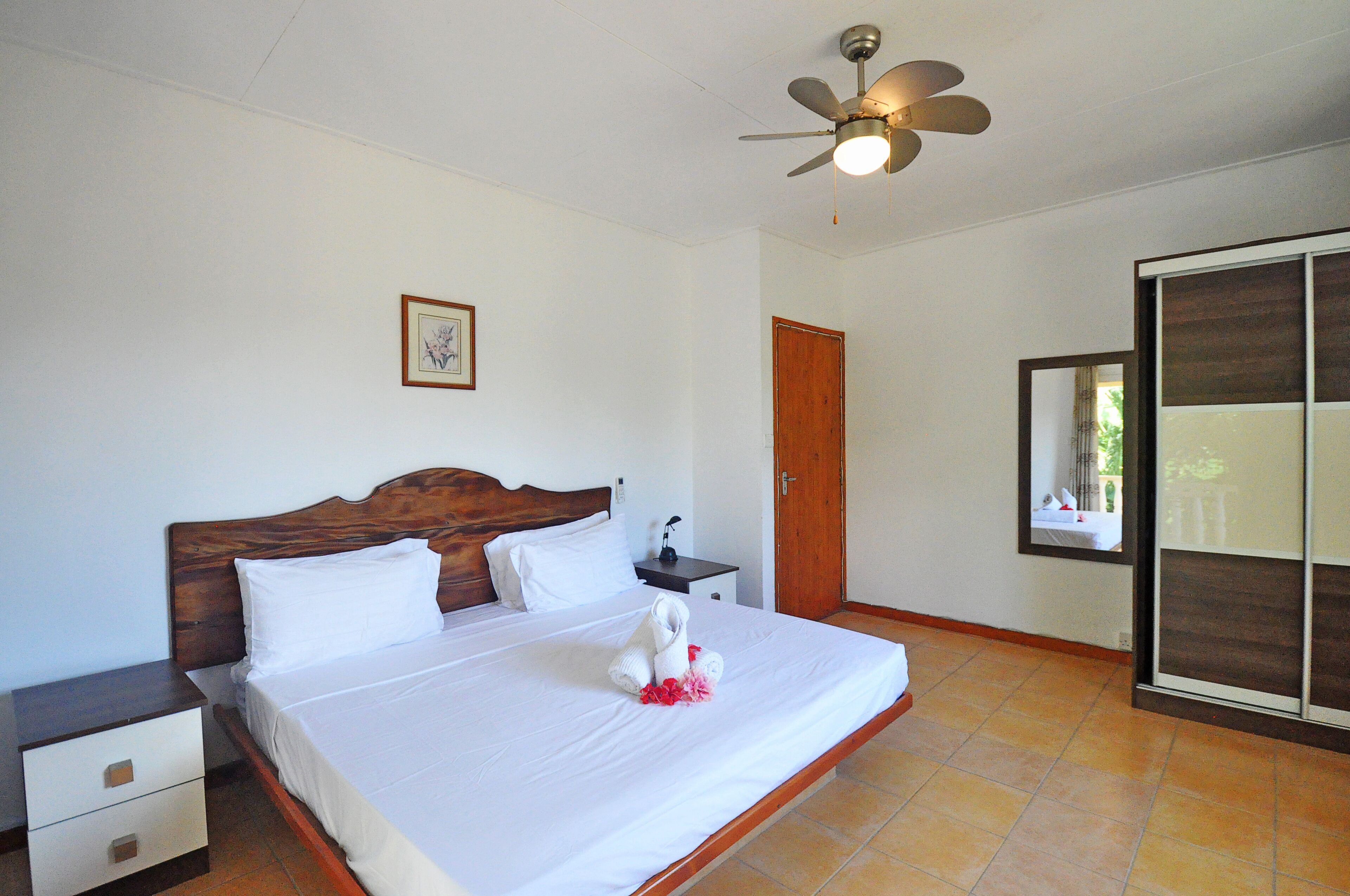 3 bedrooms, in-room safe, blackout curtains, iron/ironing board