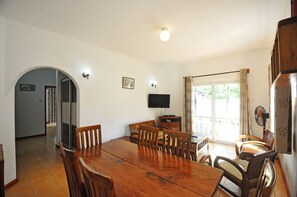 Standard Apartment, 3 Bedrooms | Interior - GT Self Catering Apartments (Mahé Island)