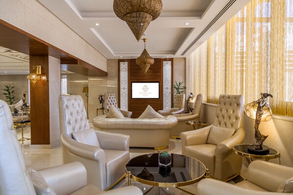 Lobby sitting area - Harir palace Hotel (Amman)