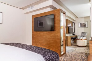 Business Suite, 1 Double Bed | Living room - Harir palace Hotel (Amman)