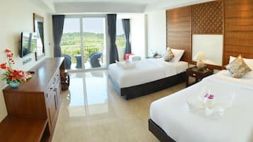 Habitación estándar con 2 camas individuales (Free Roundtrip Airport Transfer) | Vista desde la habitación