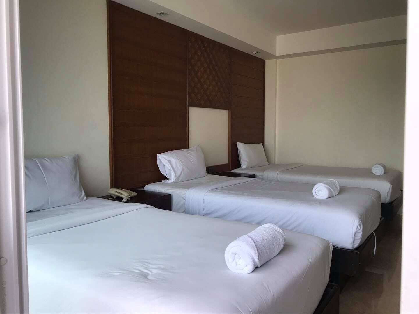 Iron/ironing board, free WiFi, bed sheets, wheelchair access