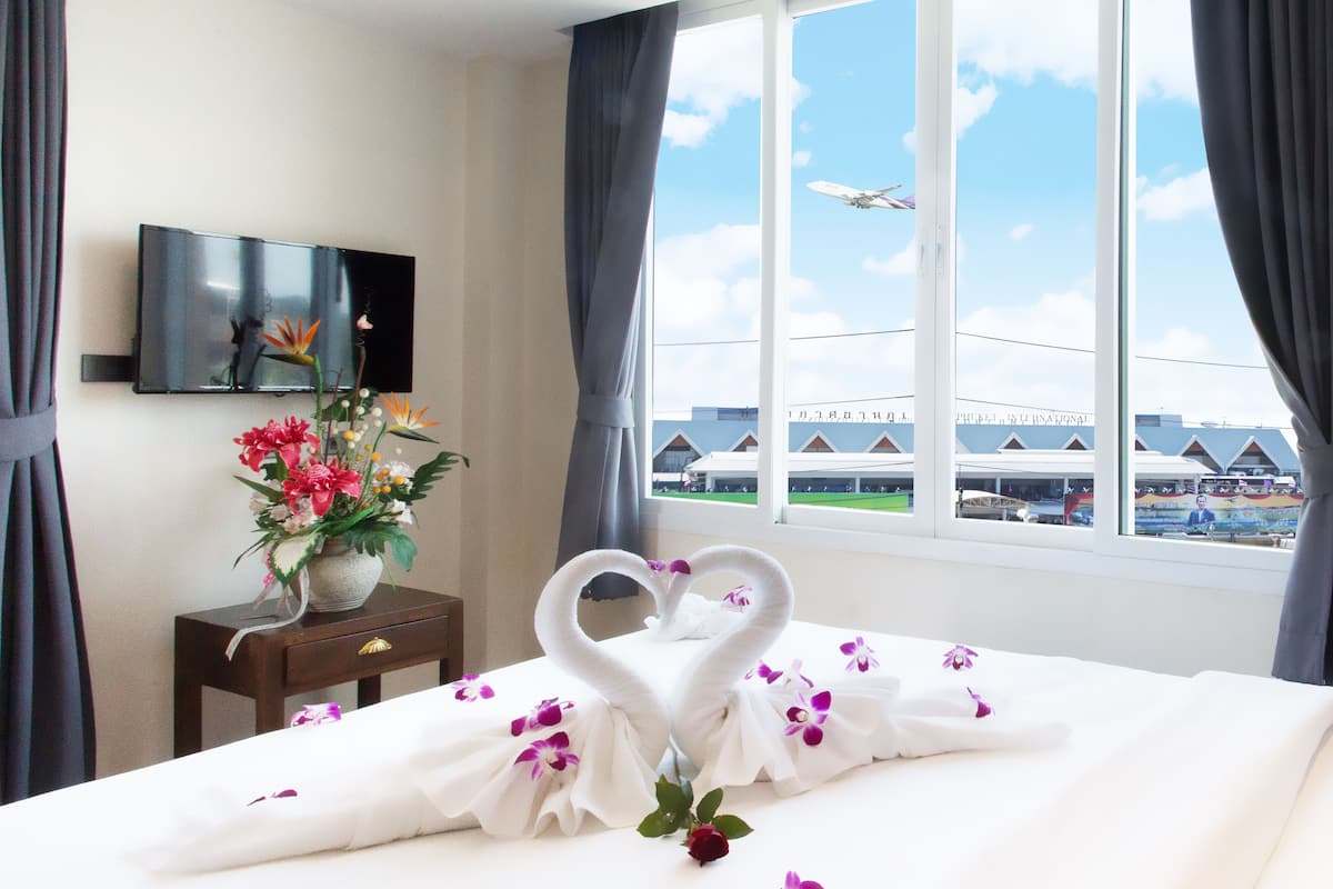 iron/ironing board, free wifi, bed sheets, wheelchair access