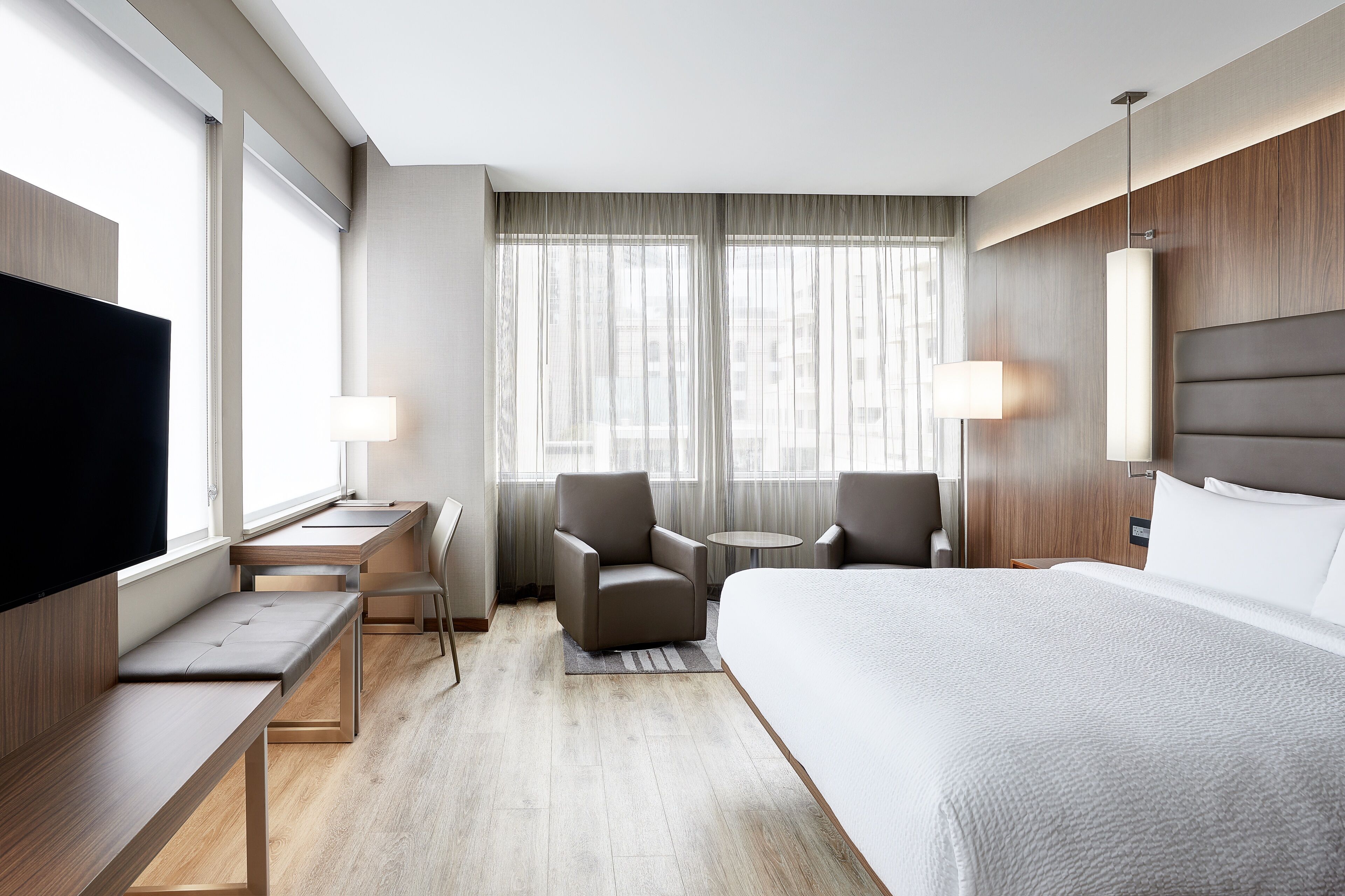 Room, 1 King Bed, Corner | In-room safe, desk, laptop workspace, iron/ironing board