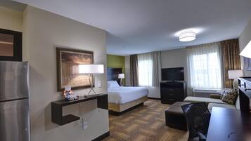 In-room safe, desk, free WiFi, bed sheets