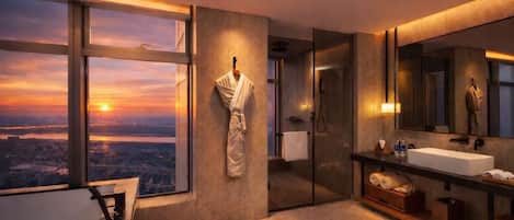 Chambre Premier, 1 trÚs grand lit (Hunter Hut Sunset Perch) | Salle de bain | Baignoire et douche séparées, baignoire profonde