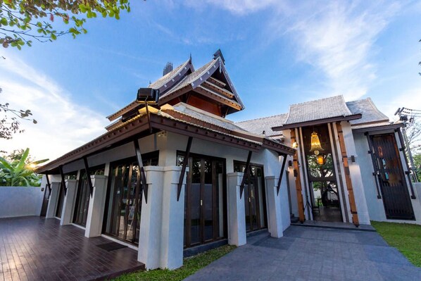 Exterior - Jamadevi Hotel (Lamphun)