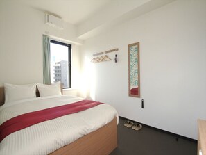 Deluxe Double Room, Non Smoking | Free WiFi - Oak Hostel Sakura (Tokyo)