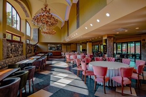 Lokala och internationella rätter