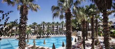 Piscina stagionale all'aperto