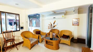 Sala de estar en el lobby