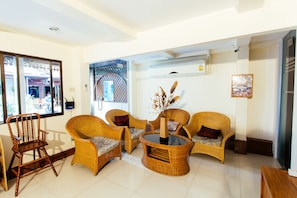 Sala de estar en el lobby