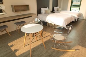 Literie de qualité supérieure, bureau, rideaux occultants, Wi-Fi gratuit