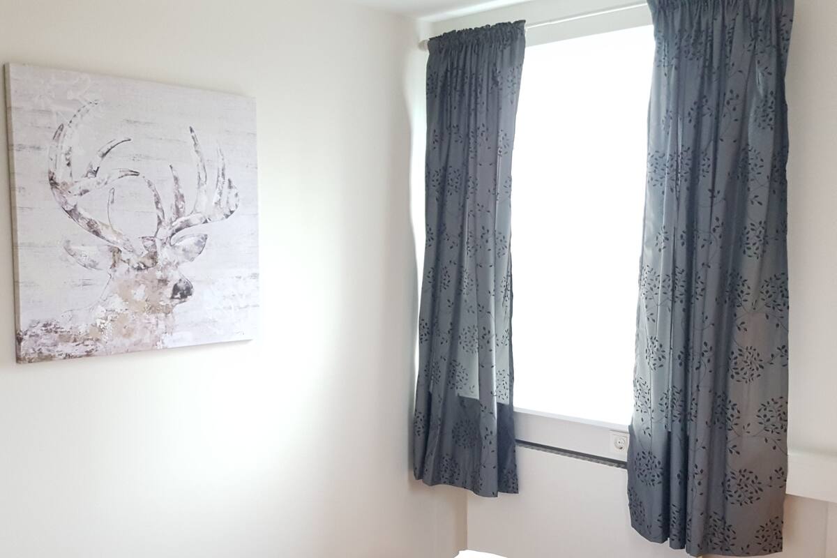 Chambre Double Standard, 1 grand lit, vue montagne