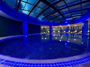 Piscine couverte