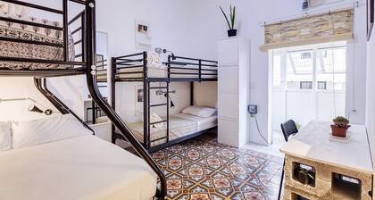Granny's Inn - Hostel