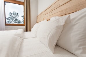 Standard Double or Twin Room | View from room - Hotel Palisad (Zlatibor)