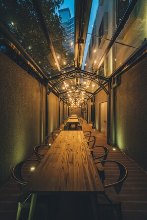 Televisión de pantalla plana