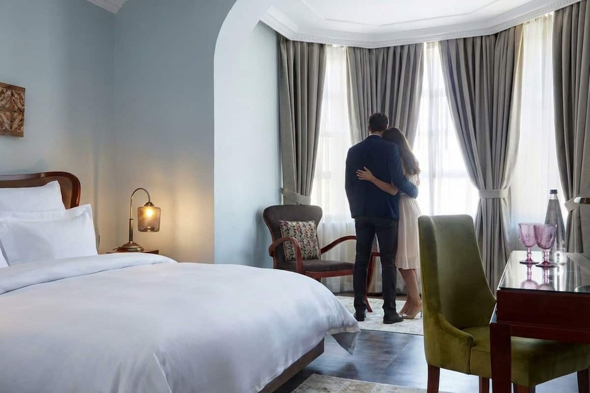 Deluxe-værelse - 1 kingsize-seng | Egyptiske bomuldslagner, premium-sengetøj, dundyner