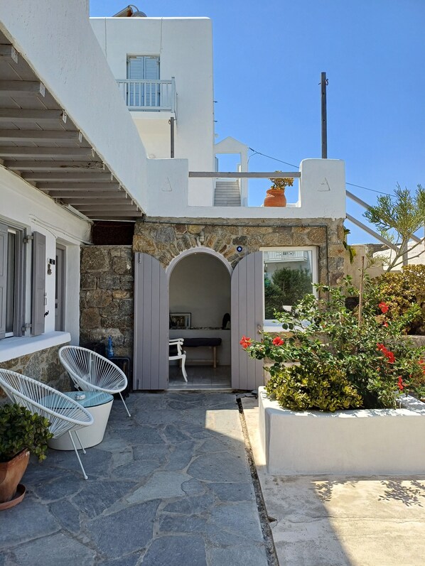 Exterior - Manos Rooms (Mykonos)