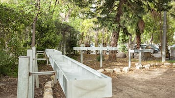 Tempat makan outdoor