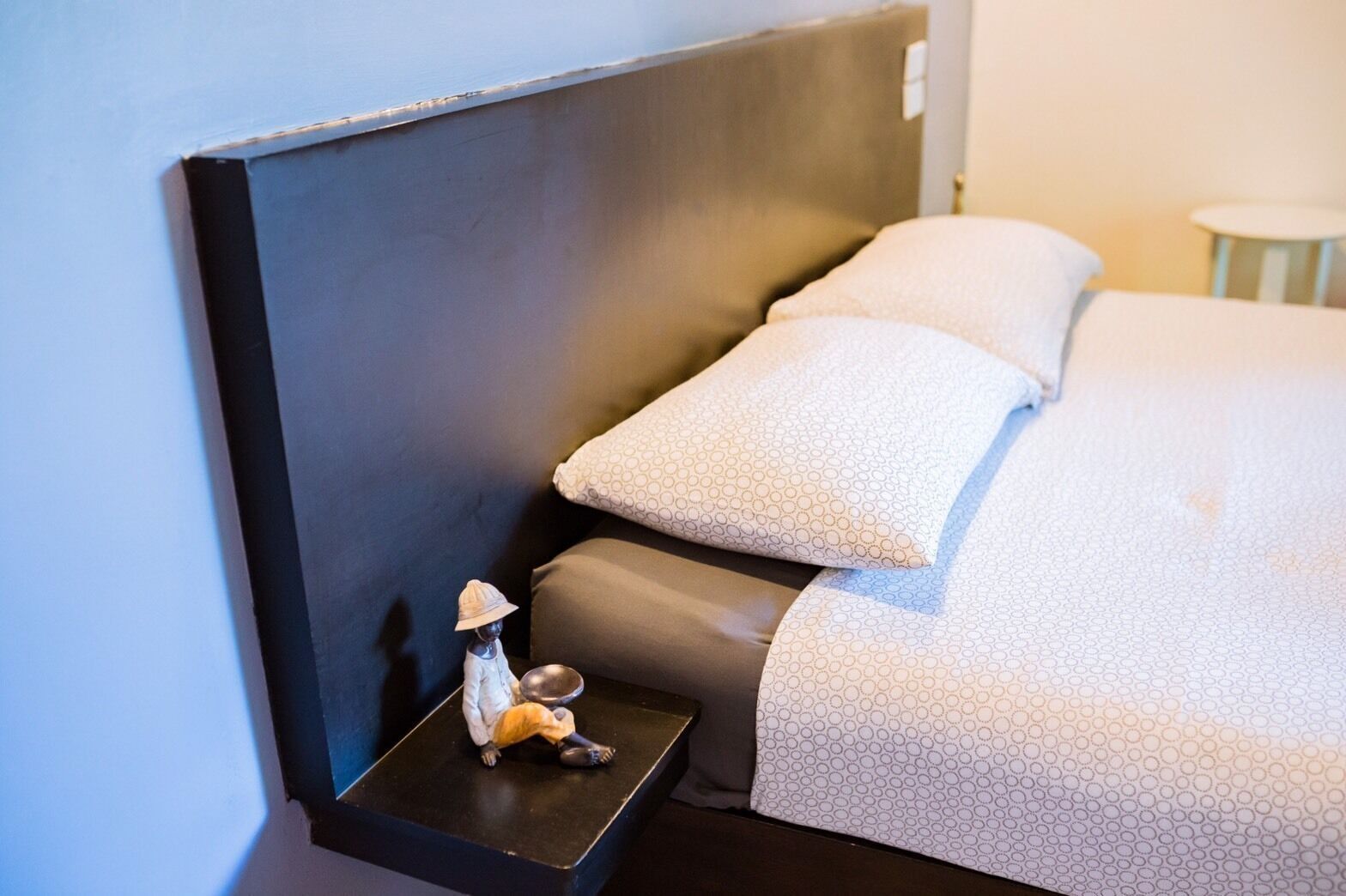 Minibar, in-room safe, desk, free WiFi