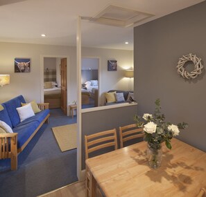 Casa de campo, 2 habitaciones | Servicio de comidas en la habitación