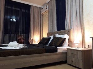 1 bedroom, premium bedding, down duvets, minibar - Hotel Penthouse Batumi (Batumi)