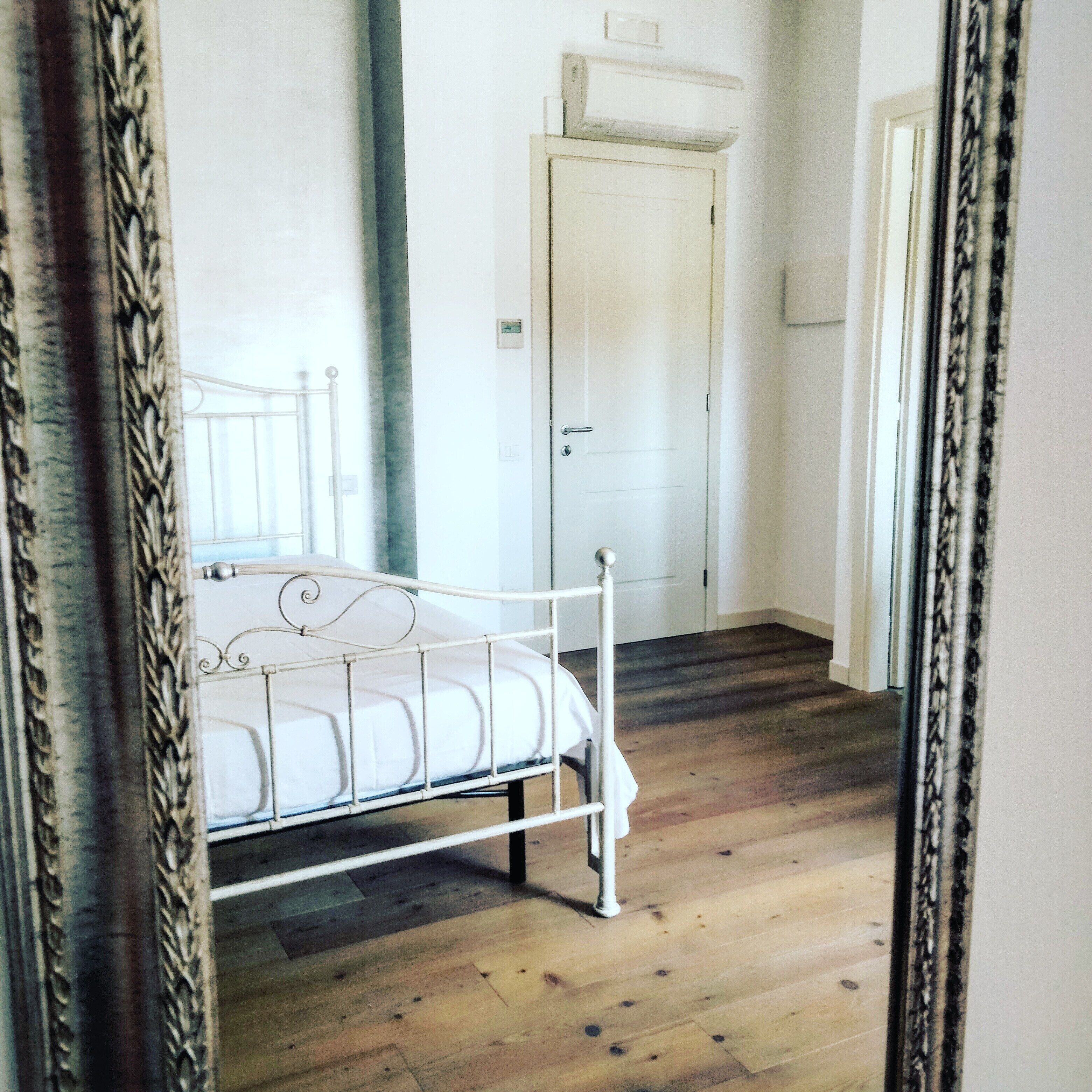 Doppel- oder Zweibettzimmer