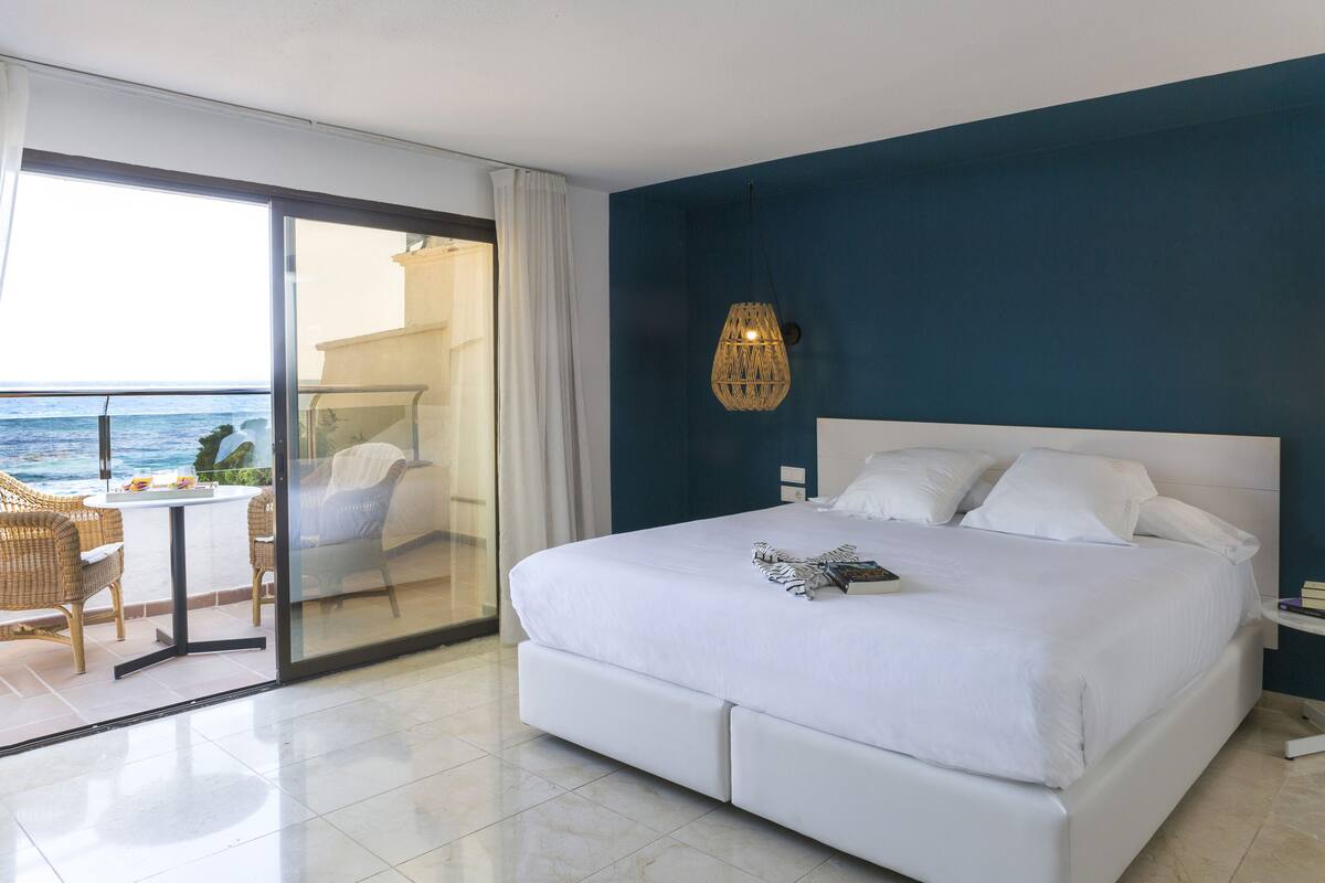 suite, sea view | beach/ocean view