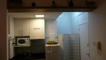 Classic Double Room, 1 Bedroom, Refrigerator & Microwave, Beachside | Private kitchen | Fridge, microwave, oven, stovetop